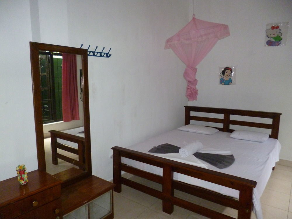 Evening Star Guest Inn Kandy Bagian luar foto